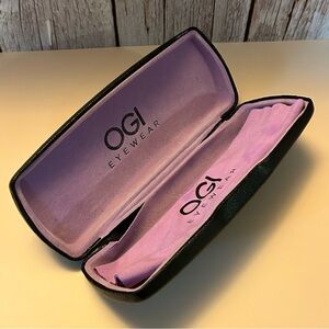 OGI Eyewear Black Glasses Case